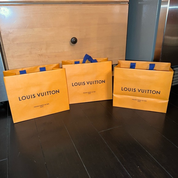 Louis Vuitton Handbags - Louis Vuitton Shopping Bags
